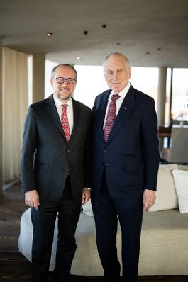 Am 15. Februar 2025 nahm Bundeskanzler Alexander Schallenberg (l.) an der M&uuml;nchner Sicherheitskonferenz teil. Im Bild mit dem Pr&auml;sidenten des J&uuml;dischen Weltkongresses Ronald Lauder (r.).