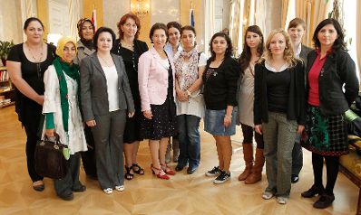 Empfang bei Frauenministerin Gabriele Heinisch-Hosek (M) zum Thema Frauenplattform T&uuml;rkei - &Ouml;sterreich am 14. September 2010 im Bundeskanzleramt.